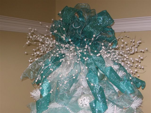 Melody Teal Tree Topper