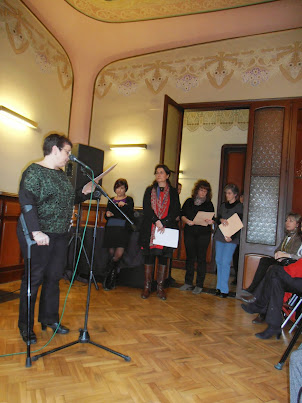 Durante la lectura del manifiesto de la Dona