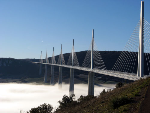 millau-viaduct-france_s (500x375, 32Kb)