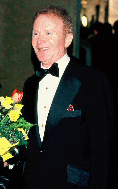 Red Buttons (1978)