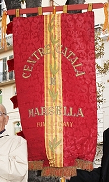 Estendard del Cercle (Centre) Català de Marsella.