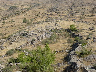 հարակից դամբարանադաշտը