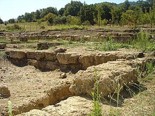 Остатоците од храмот на Евклеја во Ајга