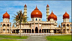 Masjid Agung Baitul Makmur Meulaboh