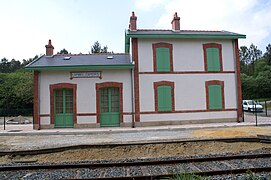 Le bâtiment voyageurs restauré.