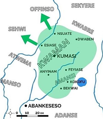 Carte focalisée aux environs de Kumasi avec les rivières principales, les villes membres de la confédération ashanti ainsi que les États environnants avec deux flèches marquants les premières expansions militaires