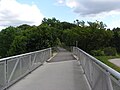 Neue Brücke über die B 299 in Sandersdorf für den Schambachtalbahn-Radweg