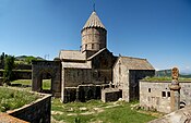 Complexul monastic văzut din apropiere