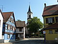 La place de l'église Saint-Louis.