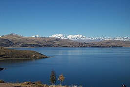 Titicacameer vanuit Bolivia