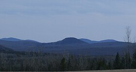 Vue du mont Round Top depuis la route du Moulin à Audet.