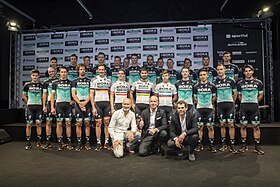 Mannschaftsfoto Red Bull-Bora-hansgrohe