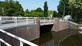 Brug 463 net opnieuw geasfalteerd (mei 2018)