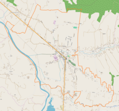 Mapa konturowa Brzostku, w centrum znajduje się punkt z opisem „Brzostek, cmentarz wojenny nr 225”