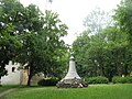 Stadtpark an den Wällen mit Denkmal für Jan Krejčí