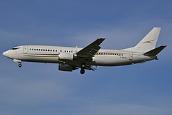 Boeing 737-400 der Cello Aviation