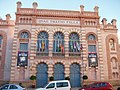 Ny-mudéjar: Gran Teatro Falla i Cádiz, bygd i 1884.