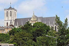 Collégiale Saint-Martin, aujourd'hui basilique.