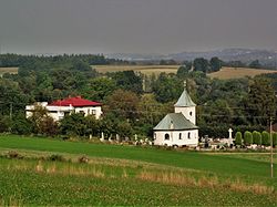 Pohled na kostel v Hodišově