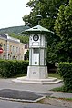 Denkmalgeschützte Wettersäule in Hinterbrühl