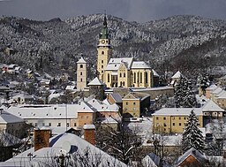 Vintervy över Kremnica