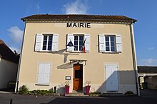 Mairie-fouju.JPG