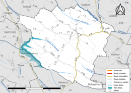 Carte en couleur présentant le réseau hydrographique de la commune