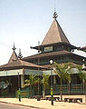 La mosquée Suriansyah, exemple d'architecture banjar.