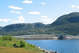 View of the bridge connecting Hemnskjela to the mainland