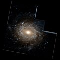 On ne voit pas de barre au centre de NGC 3486. (télescope spatial Hubble.)