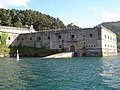 Porta de acceso ó Castelo da Palma desde a ría