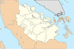 Tebing Tinggi is located in Riau