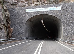 Södra tunnelmynningen, juni 2016.