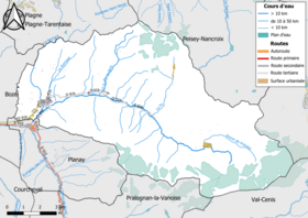 Carte de la commune de Champagny-en-Vanoise avec le Doron de Champagny au centre.