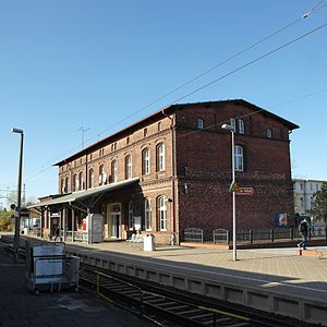 Empfangsgebäude, 2012