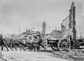 Obice da 6 in messo in postazione a Boesinghe (terza battaglia di Ypres, agosto 1917)