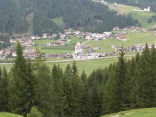 Blick von Süden auf Strassen