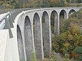 Les arches vus depuis la rive droite côté aval