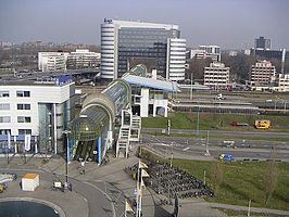 Stationstoegang aan de zijde van wijk Rokkeveen