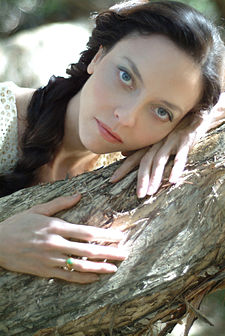 Juliet Landau (2007)