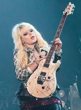 Orianthi in 2012