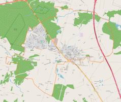 Mapa konturowa Tuszyna, blisko centrum na lewo u góry znajduje się punkt z opisem „Parafiapw. św. Krzysztofaw Tuszynie-Lesie”