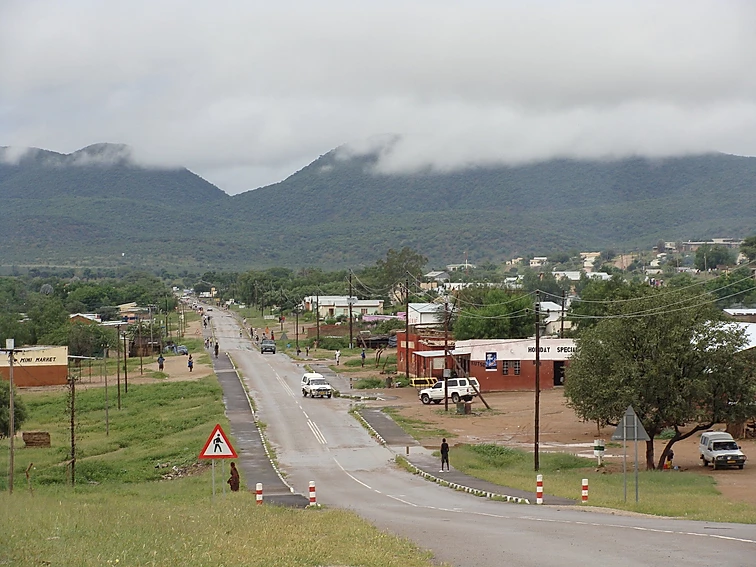 File:Opuwo town.webp