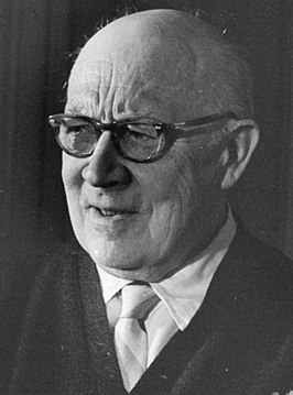 Molander in 1964