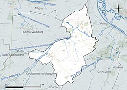 Carte en couleur présentant le réseau hydrographique de la commune