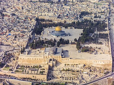 ’n Lugfoto van die Tempelberg in Jerusalem vanuit die suide.