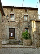 Ancien presbytère : salle d'expositions.