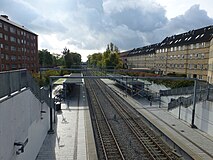 Het station gezien vanaf de brug.