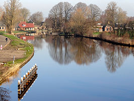 Wetering gezien vanuit het zuiden vanaf de brug in de N333