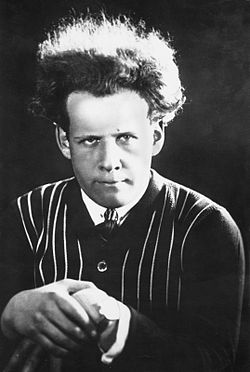 Nuori Sergei Eisenstein 1910-luvulla.